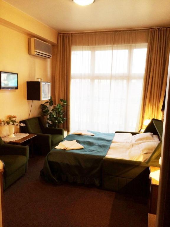 Hotel Uno Κεσκεμέτ Εξωτερικό φωτογραφία